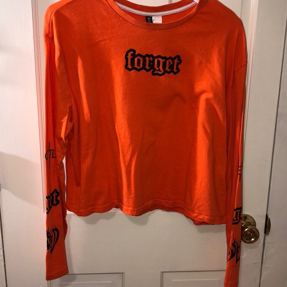 “Forget”longsleeve shirt